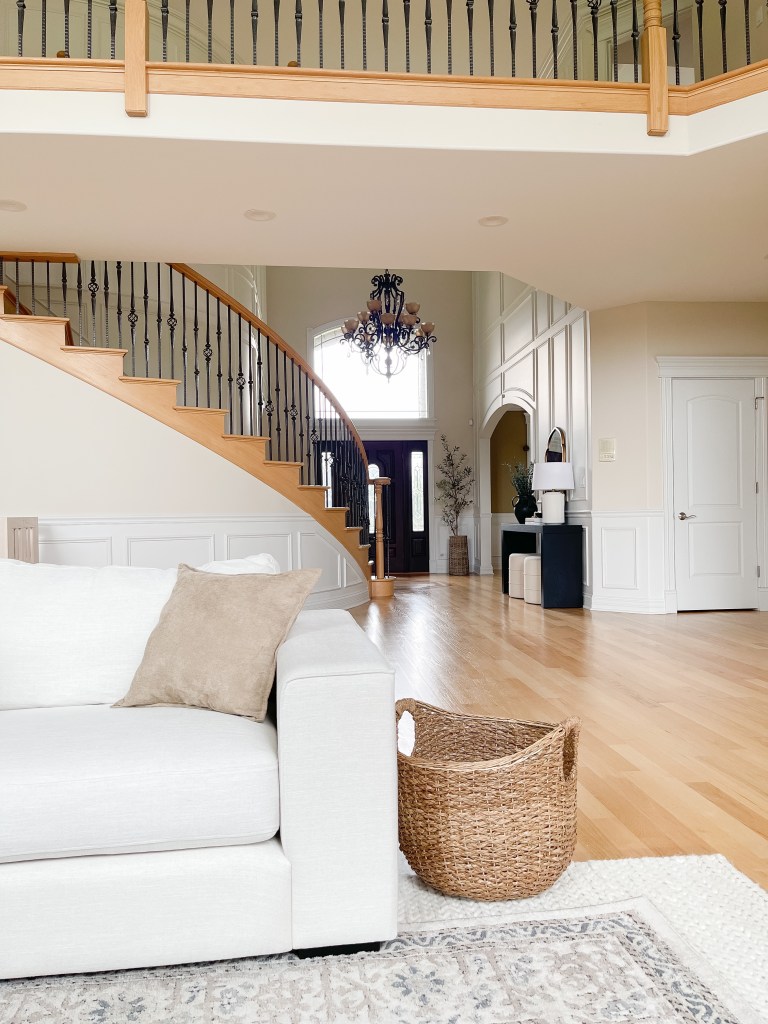 Stylish Home with Kids — Motherhood Charm